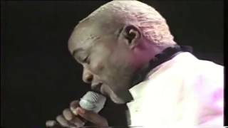 Watch Koffi Olomide Coucou video
