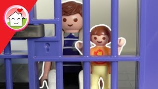 Playmobil Polizei Film deutsch  Papa und Anna im Gefängnis  Video für Kinder von Familie Hauser