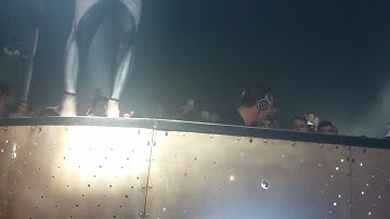 Tiësto at Zouk Nightclub: Darude Sandstorm live front and center