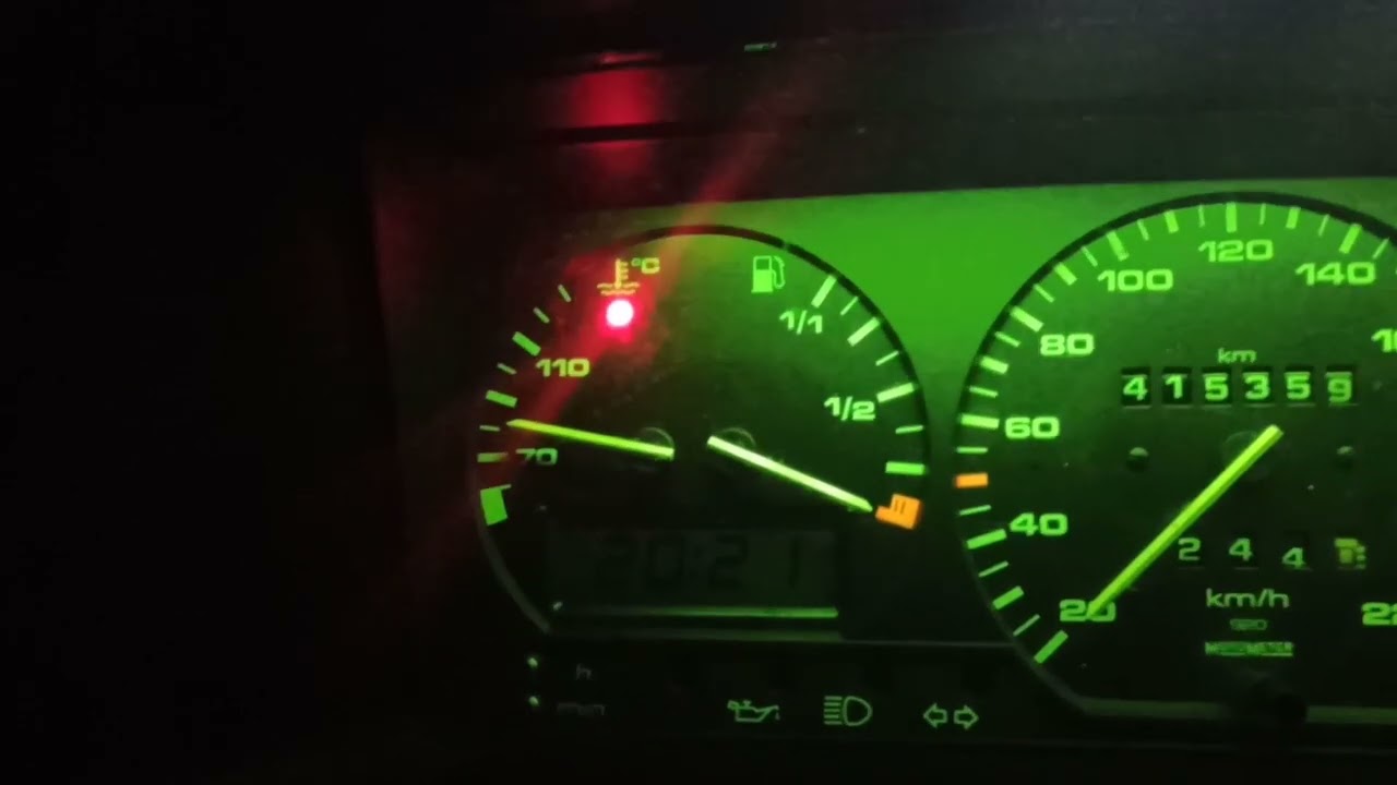 индикатор температуры охлаждающей жидкости passat b3. загорелась лампочка антифриза. лампочка ож гольф 4. моргает лампочка охлаждающей жидкости. Volkswagen индикатор охлаждающей жидкости.
