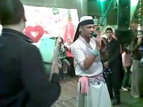 رقص راجل يرقص ولا نبيله عبيد