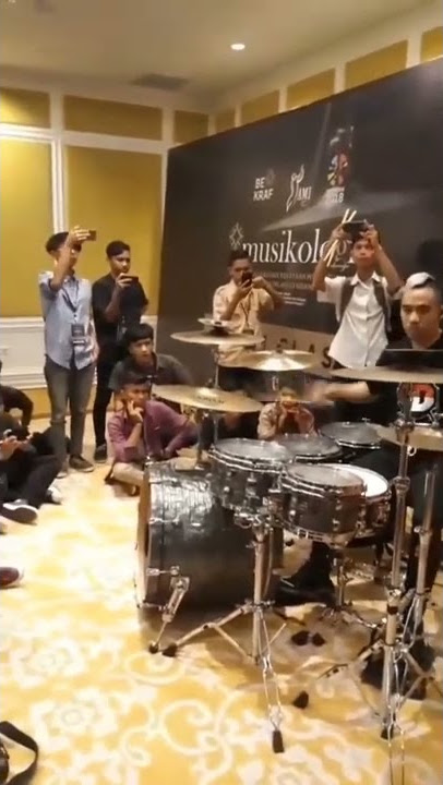 Marshmello -- Alone  ( Ikmal Tobing Drum cover ) #drumcover #ikmaltobing #marshmello