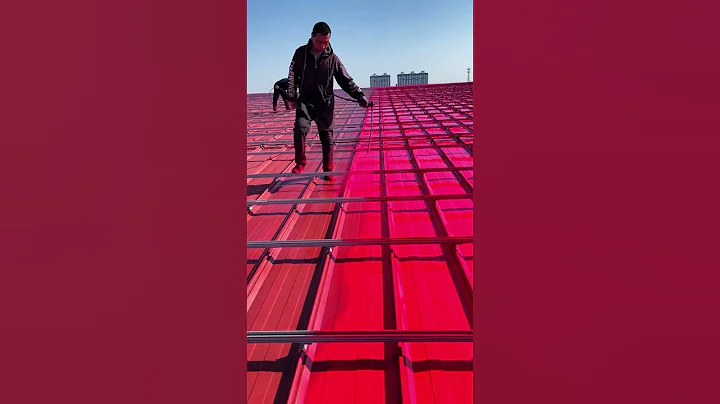 The renovation process of color steel tile roofs- Good tools and machinery make work easy