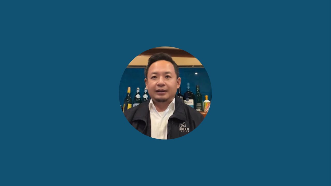 温哥华每年一度的海上飞行表演和烟花节