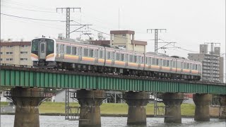 『E129系(4両編成)』2017/9/16(JR越後線・新潟駅～白山駅｢信濃川橋梁(白山橋梁)｣)