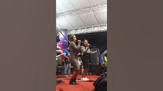 Download lagu Pesona Novi Larasati ft Santi safara kiss entertainment HUT RI KE 78 desa wonokarto