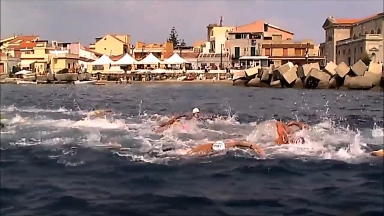 Traversata dello Stretto di Messina YouTube
