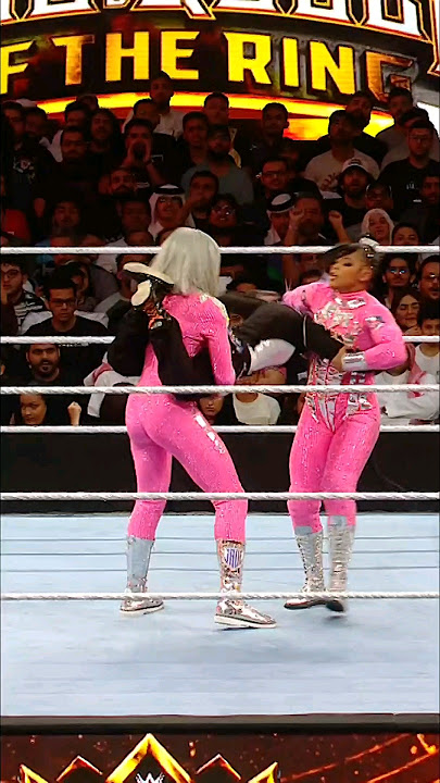 One word to describe Bianca Belair and Jade Cargill: ICONIC 💪🔥 #WWEKingAndQueen