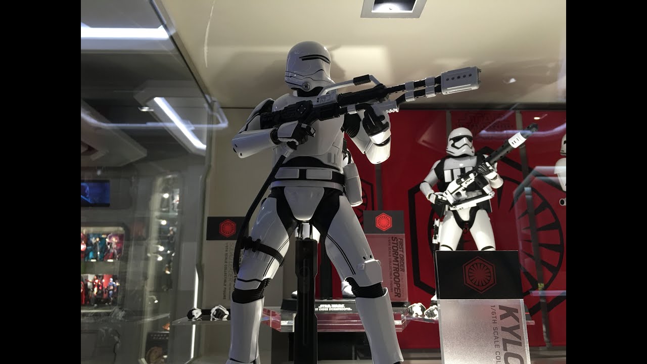 First Order Flametrooper from The Force Awakens by Hot Toys - YouTube