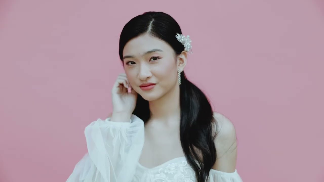 Every moment counts Maxene’s Save the Date, created by @SmartShotStudio