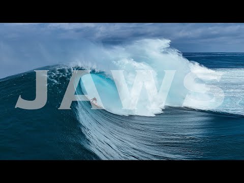 Historic Paddle Session at Jaws - Peahi