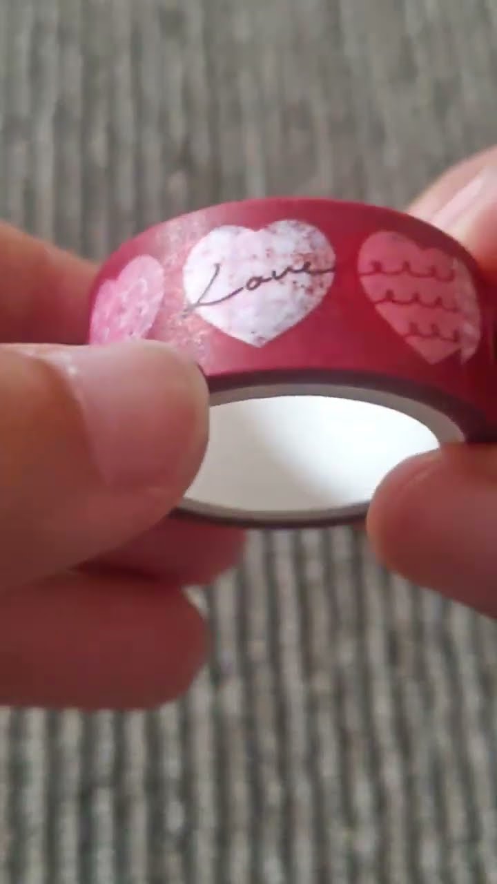 I'm sharing a World Craft masking tape lucky bag! 😊 See the rest