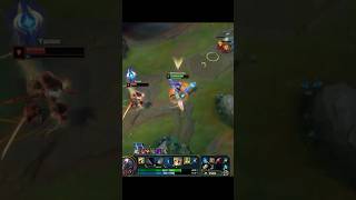 Yasuo ត្រូវ Xin Zhao Gank មិនឈប់ 😭😂