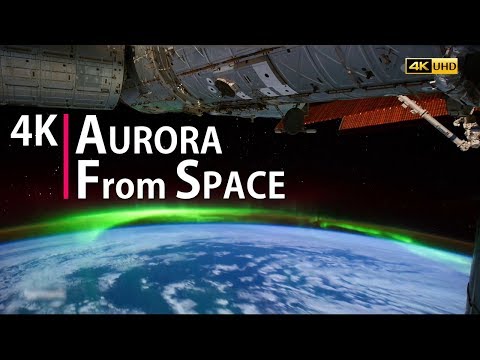 Stunning Time-Lapse : Aurora From Space | [4K]