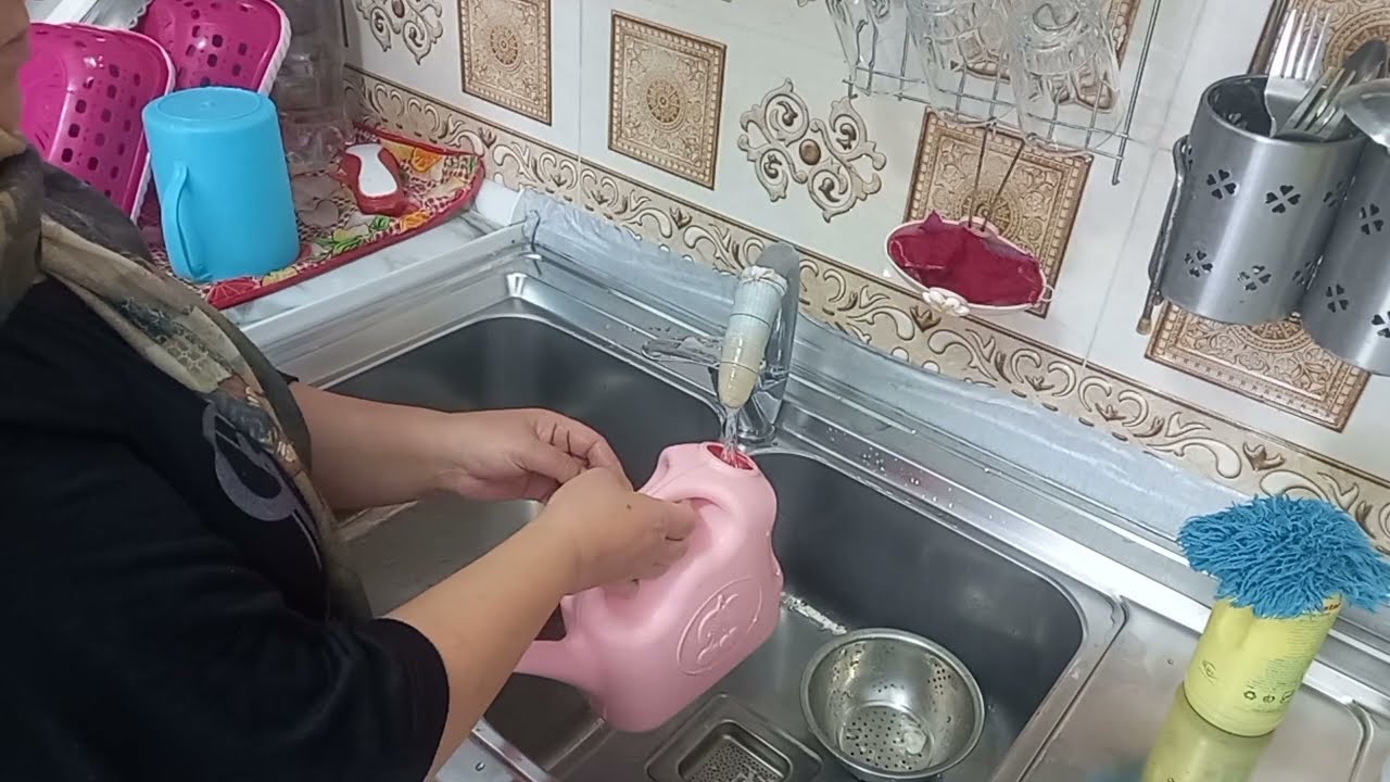 Melting snow and flowing River/Simple village life,cooking and Night  views