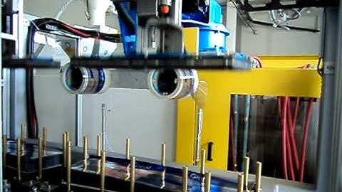 IMDECOL 6 axis wrap around 3.6 L plastic bucket for injection machine