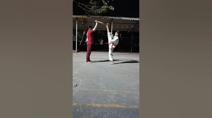 180 front kick with full stretch | high front kick #shorts #shortvideo #selfdefence #we-r-girls