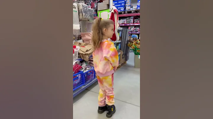 Shopping with my MOM #shorts by Tsuriki Show