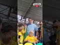 Bolsonaro mandando tirar crianças de perto dele em ato na Bahia