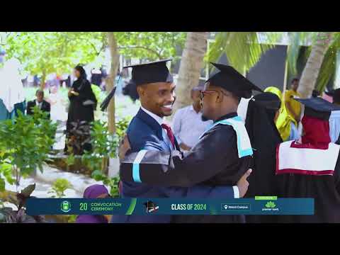 Quruxdu waa guusha! Hambalyo Dufcadda 20aad ee Jaamacadda SIMAD