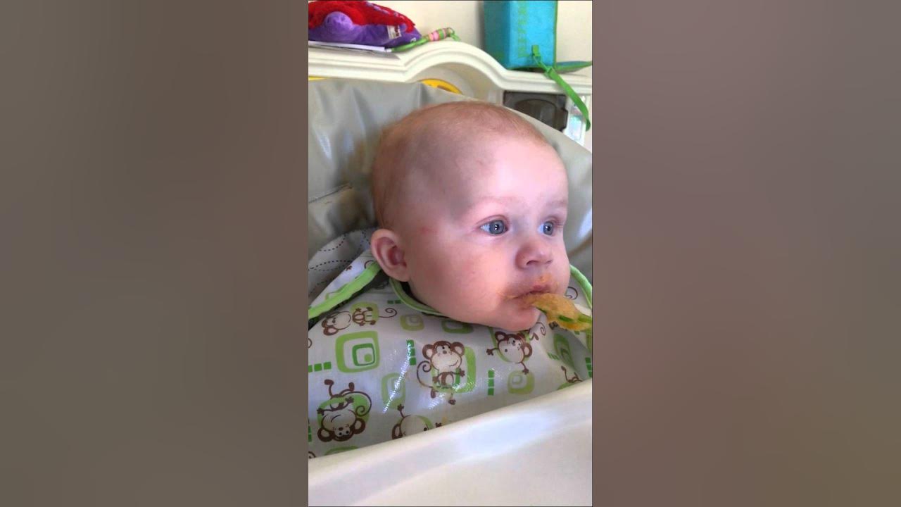 6 month old eating oatmeal & peaches YouTube