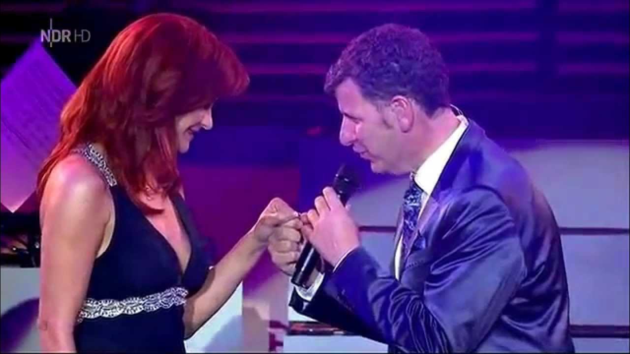 Andrea Berg & Semino Rossi - Aber dich gibt's nur einmal für mich (2014) HD Andrea Berg & Semino Rossi - Aber dich gibt's nur einmal für mich (2014) HD