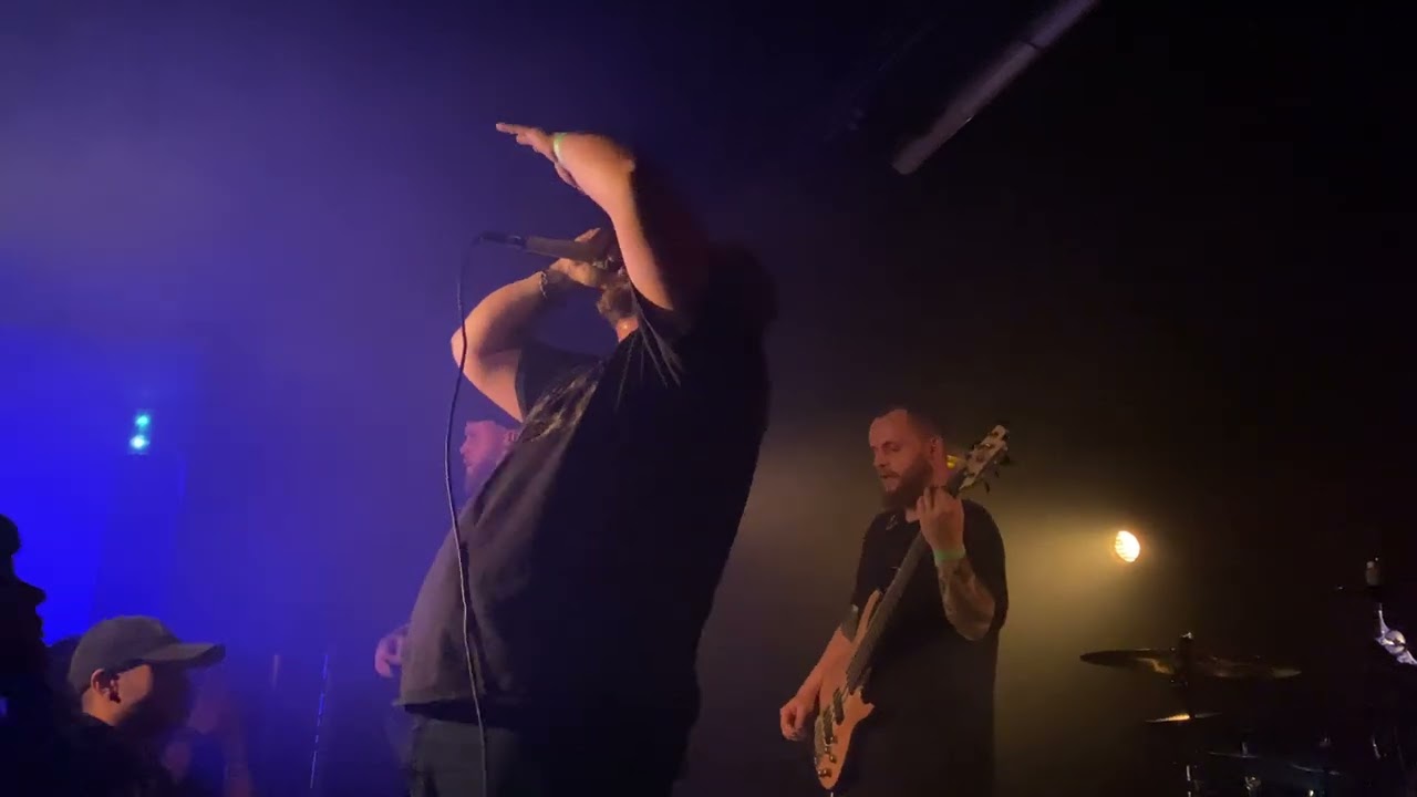 Bound In Fear : Complete Show Live In Paris
