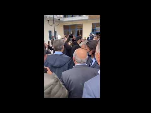 kozan.gr: Κοζάνη: Ώρα 12:40: Έφτασε στην Περιφέρεια Δ. Μακεδονίας ο Πρωθυπουργός Κ. Μητσοτάκης