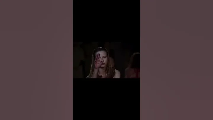 Suspiria (2018) Sara Joins Volk
