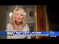 TRENDING: A Holly "Dolly" Christmas