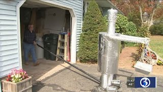 VIDEO: Prospect man builds robot to help hand out candy safely to trick-or-treaters