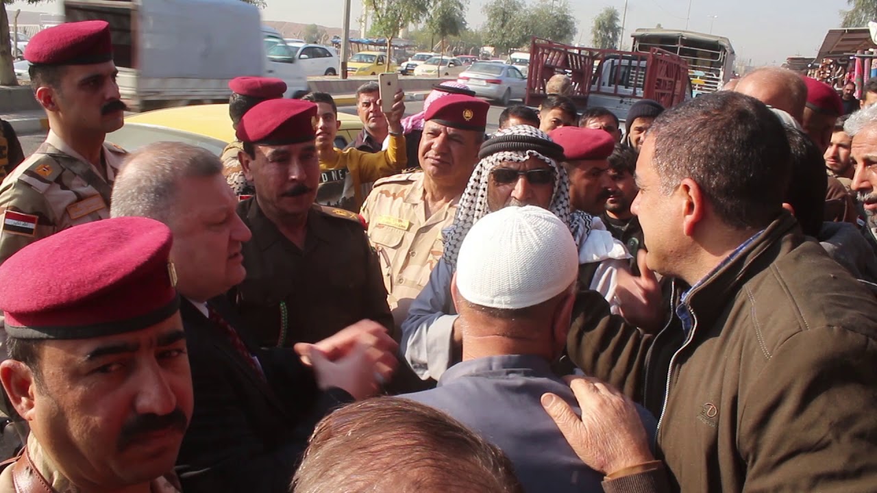 قائممقام قضاء الموصل وقائد عمليات نينوى يجريان جولة في سوق باب شمس