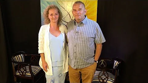 A gombk titkos lete - Anita Perkins, Jakab Istvn