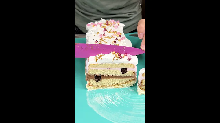 Bolo de Sorvete Neapolitano: Uma Sobremesa Gelada e Deliciosa