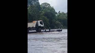 how to transport a truck on a wooden boat