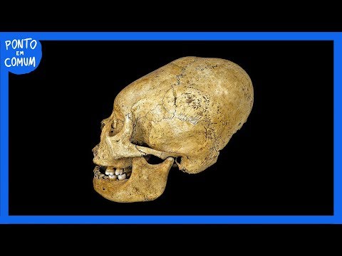 Vídeo: Em Arkaim, Eles Encontraram O Esqueleto De Uma Mulher Com Um Crânio Alongado - Visão Alternativa