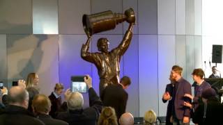 Wayne Gretzky Statue unveiling