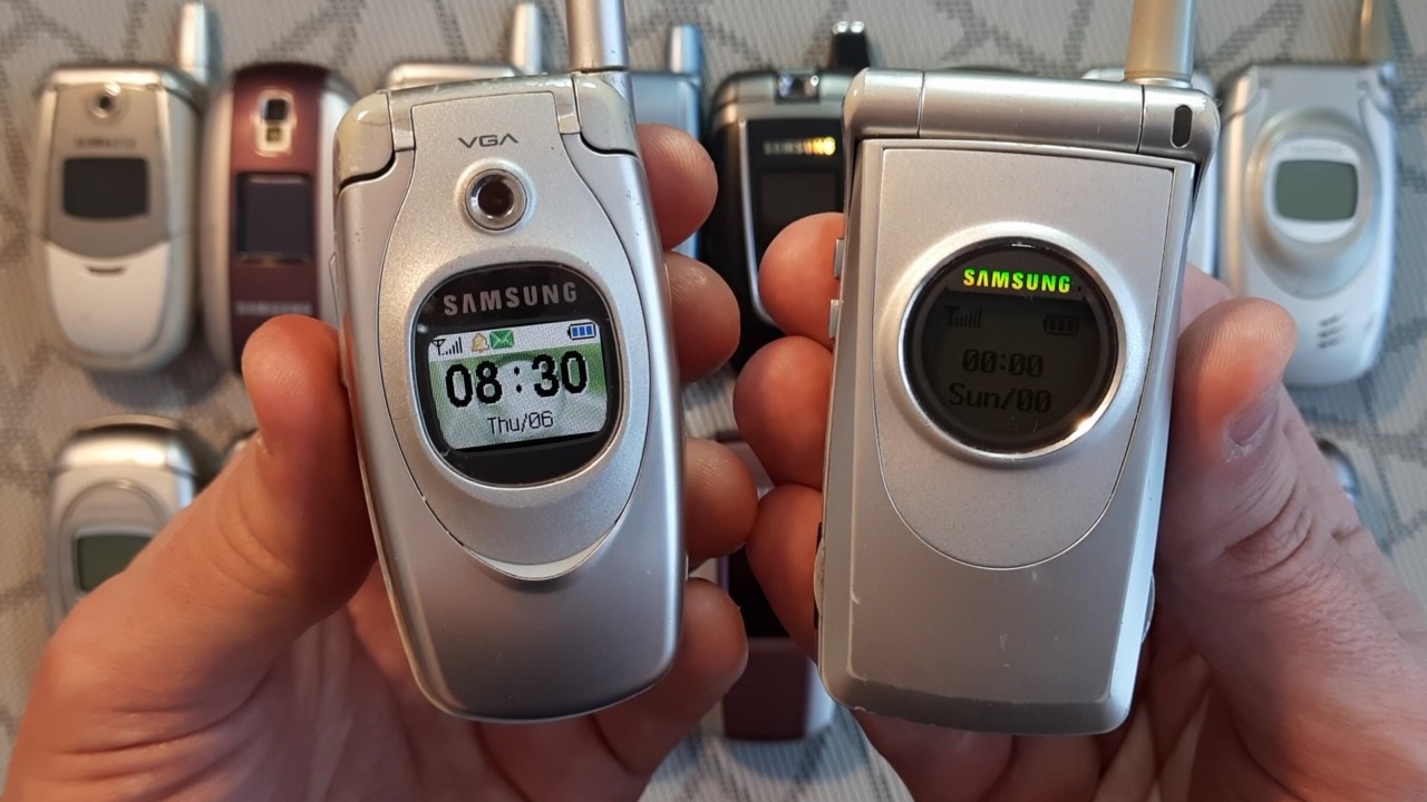 Junk or Still Cool? 🤔NEW Samsung flip phones in my collection