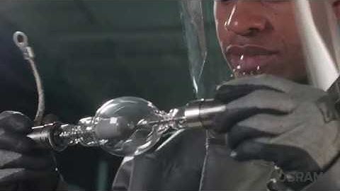 How should you handle a XBO lamp (for a Barco projector)