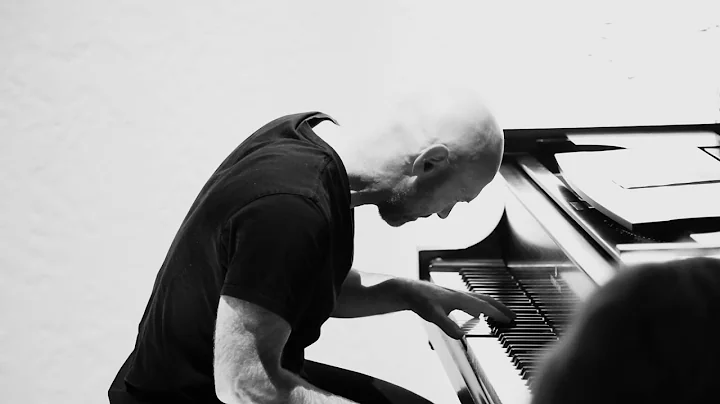 Where Eagles Fly - Michael Newhouse Allison | Live...