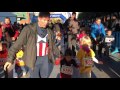 328 niños participan en la carrera San Silvestre infantil y aportan cientos de kilos de alimentos