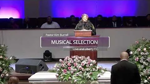 Kim Burrell Singing "Because He Lives" at Tarsha G...