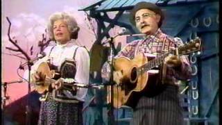 Ramona and Grandpa Jones  - Whippoorwills chords
