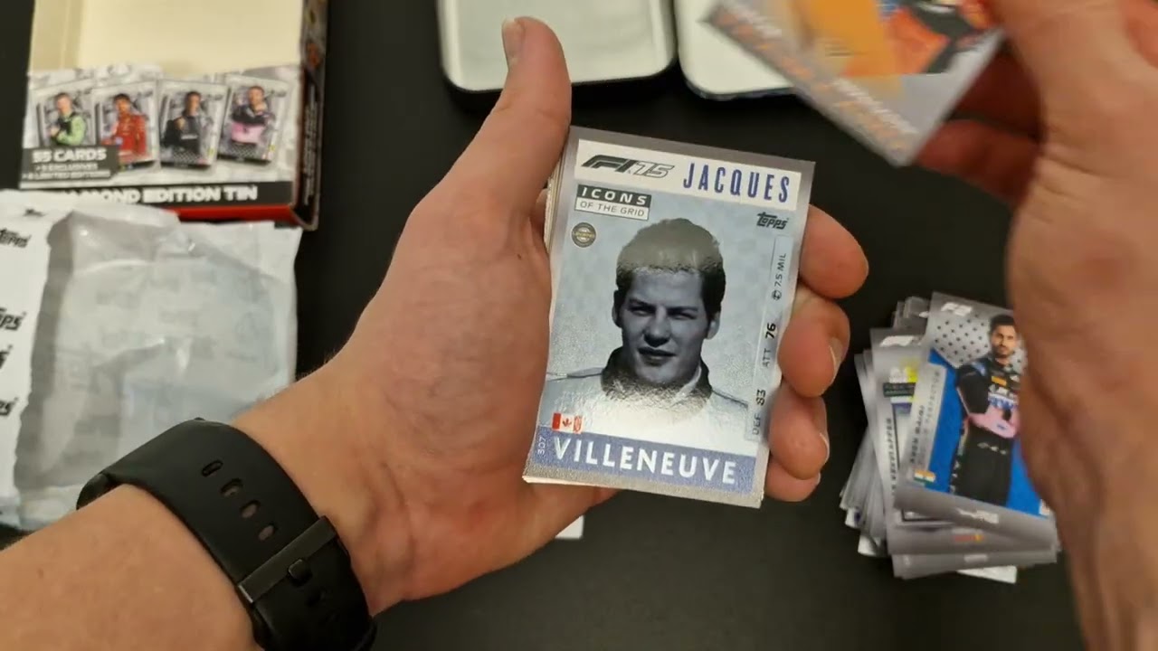 Formula 1 What do you get in a Diamond Edition Tin Topps Turbo Attax #F1 #turboattax 