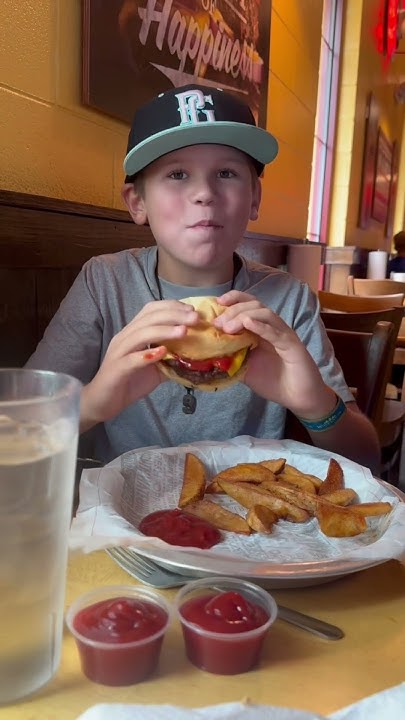 We Are At The Worlds Best Hamburger Place In pigeonforge hamburger we-are-at-the-worlds-best-hamburger-place-in-pigeonforge-hamburger