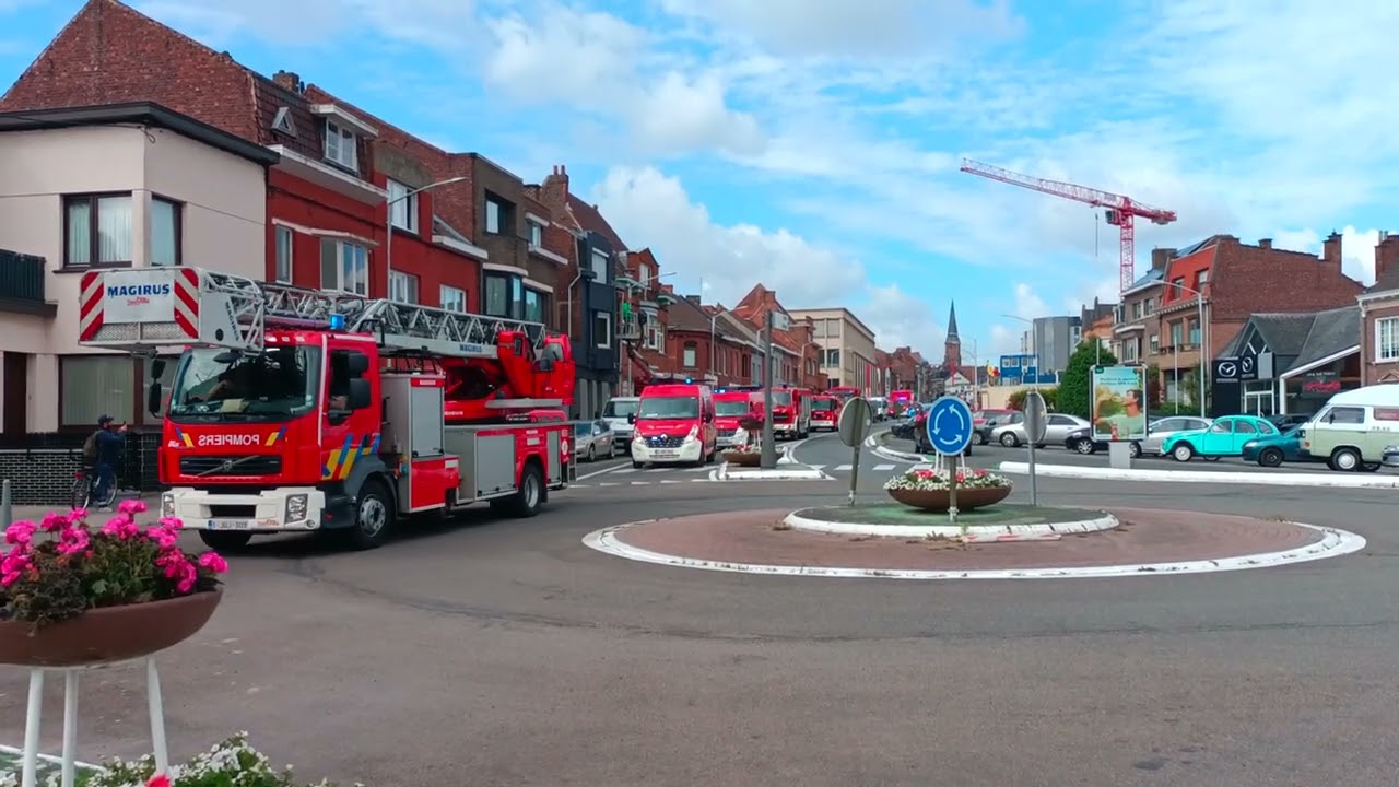 Passage des pompiers dans la ville de Mouscron