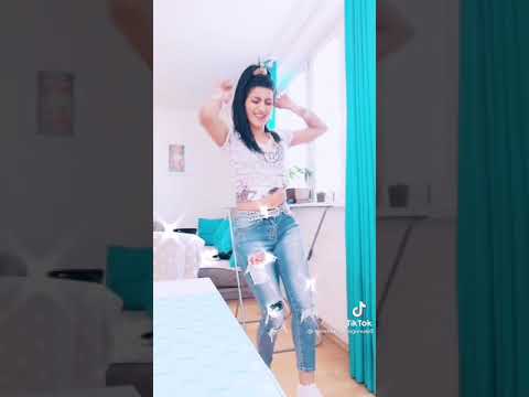 TiKtOK bulgaria girl dance cucek cocek kabadan kuchek ku4ek #jugoaleksradu #balkantiktok