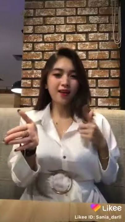 Sonia Darll beautiful Angel dancing with Indonesian music