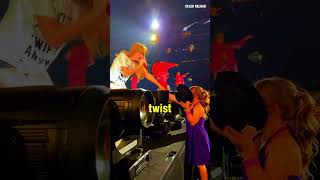 Download Lagu Taylor Swift's Unexpected 22 Hat Moment😱😂 MP3