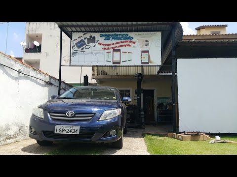 Vídeo: Quant val un radiador Toyota Corolla?